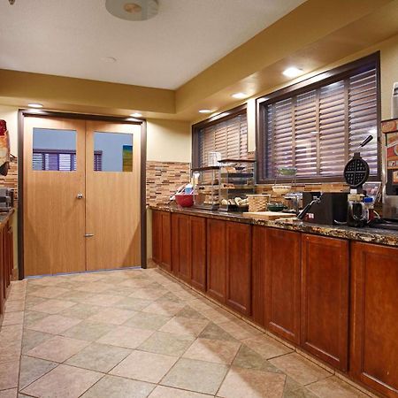 Best Western Alexandria Inn Экстерьер фото