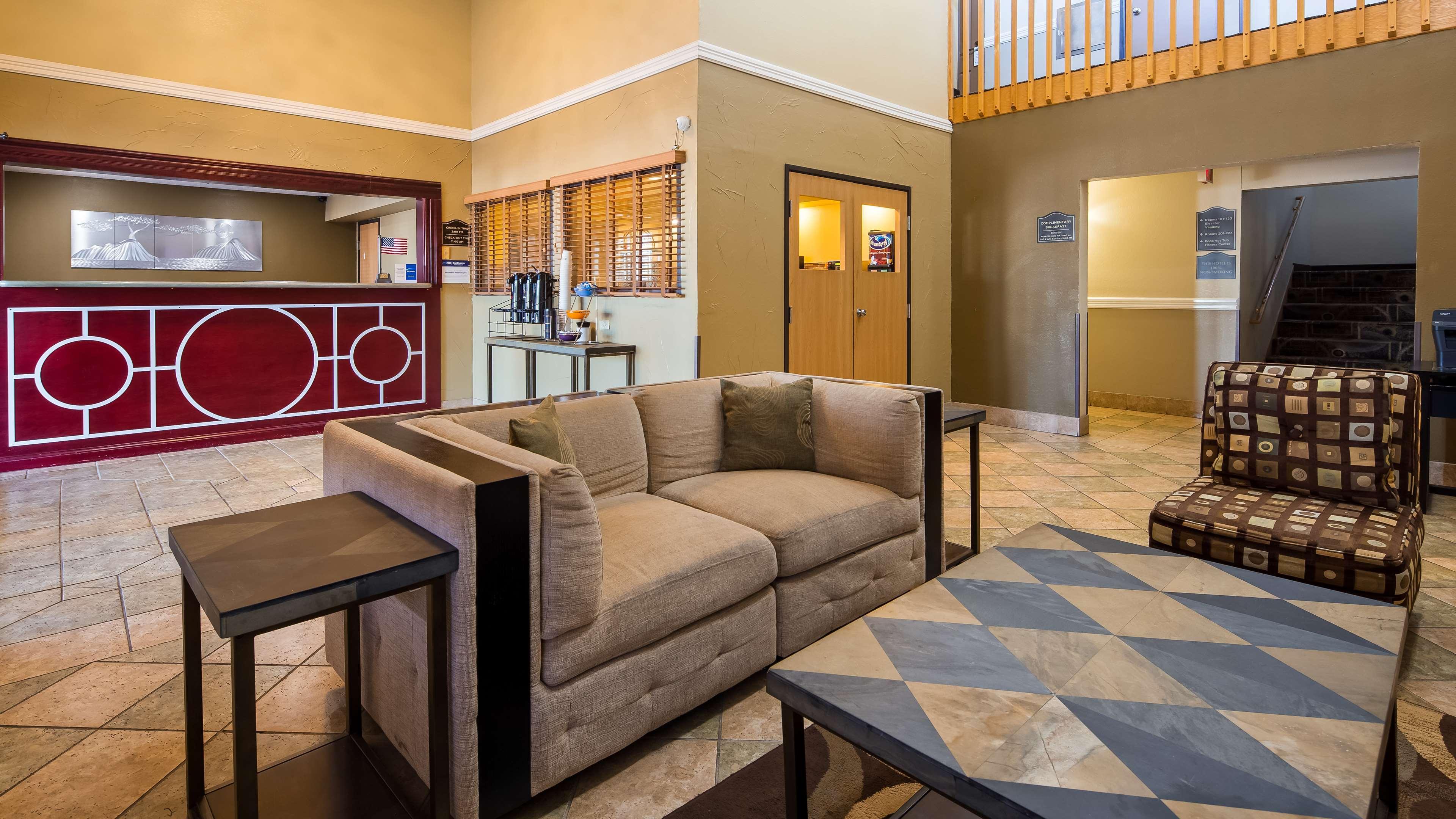 Best Western Alexandria Inn Экстерьер фото